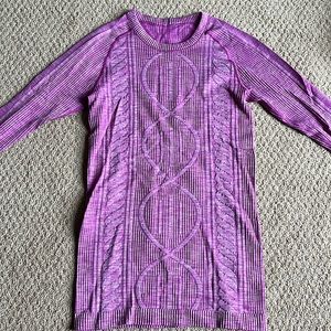 Lululemon restless shirt top size 4